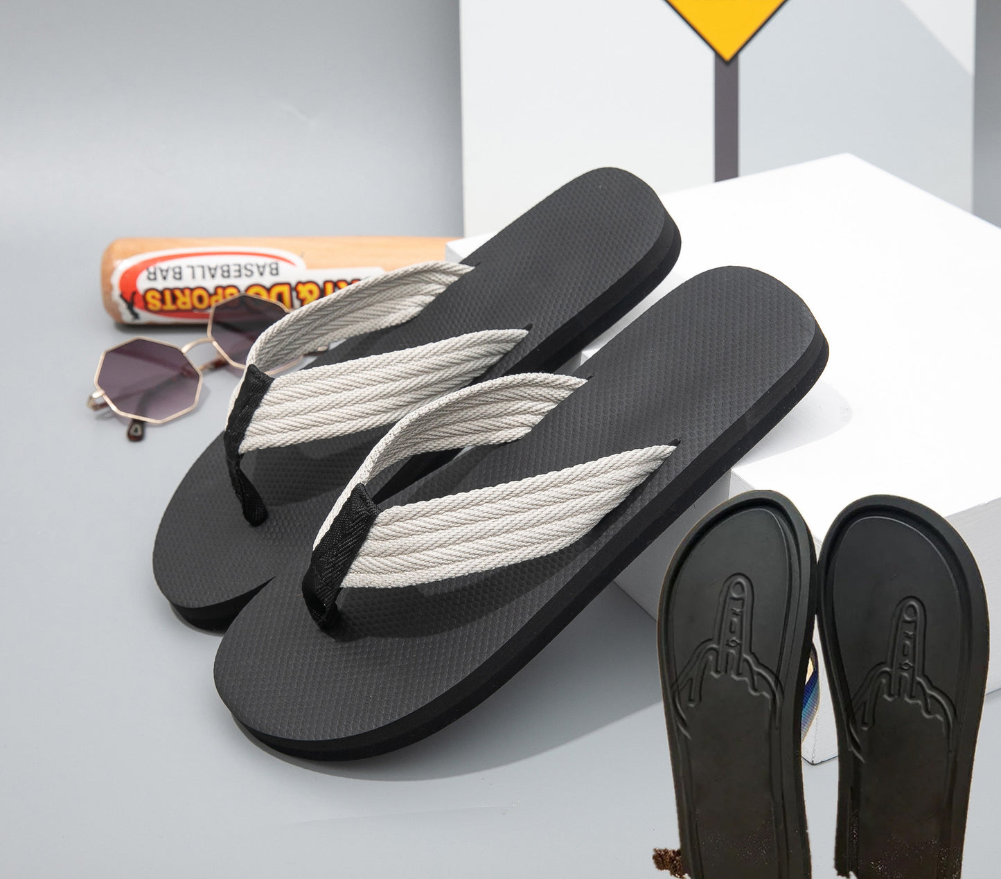 Men EVA Thick Sole Beach Flip Flops